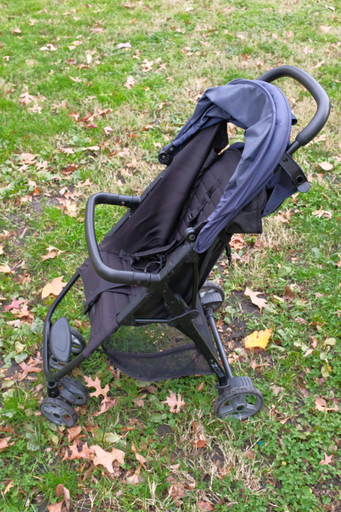 Side picture of a Zoe stroller