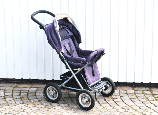 secondhand baby stroller