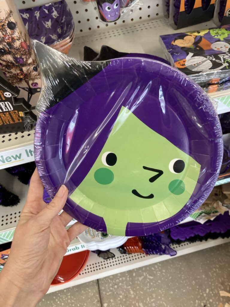 a pack of paper plates shaped like a little witch head
